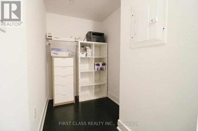 Photo du bâtiment - 955 Bay St.