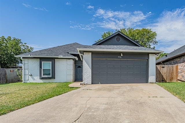 Primary Photo - 3528 Hudson Dr