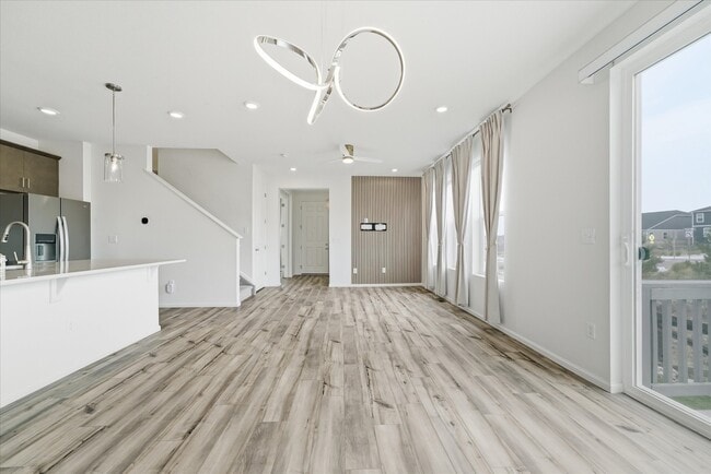 Foto del edificio - 14136 Blue Heart Ct
