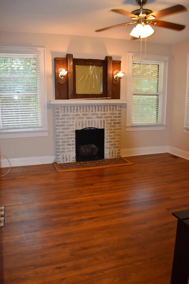 Foto del edificio - 326 Milledge Rd