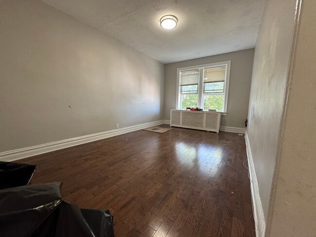 5 Van Houten Ave 44 - 8 Van Houten Ave