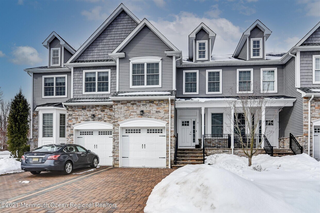 Foto principal - 3 McCormick Ave N