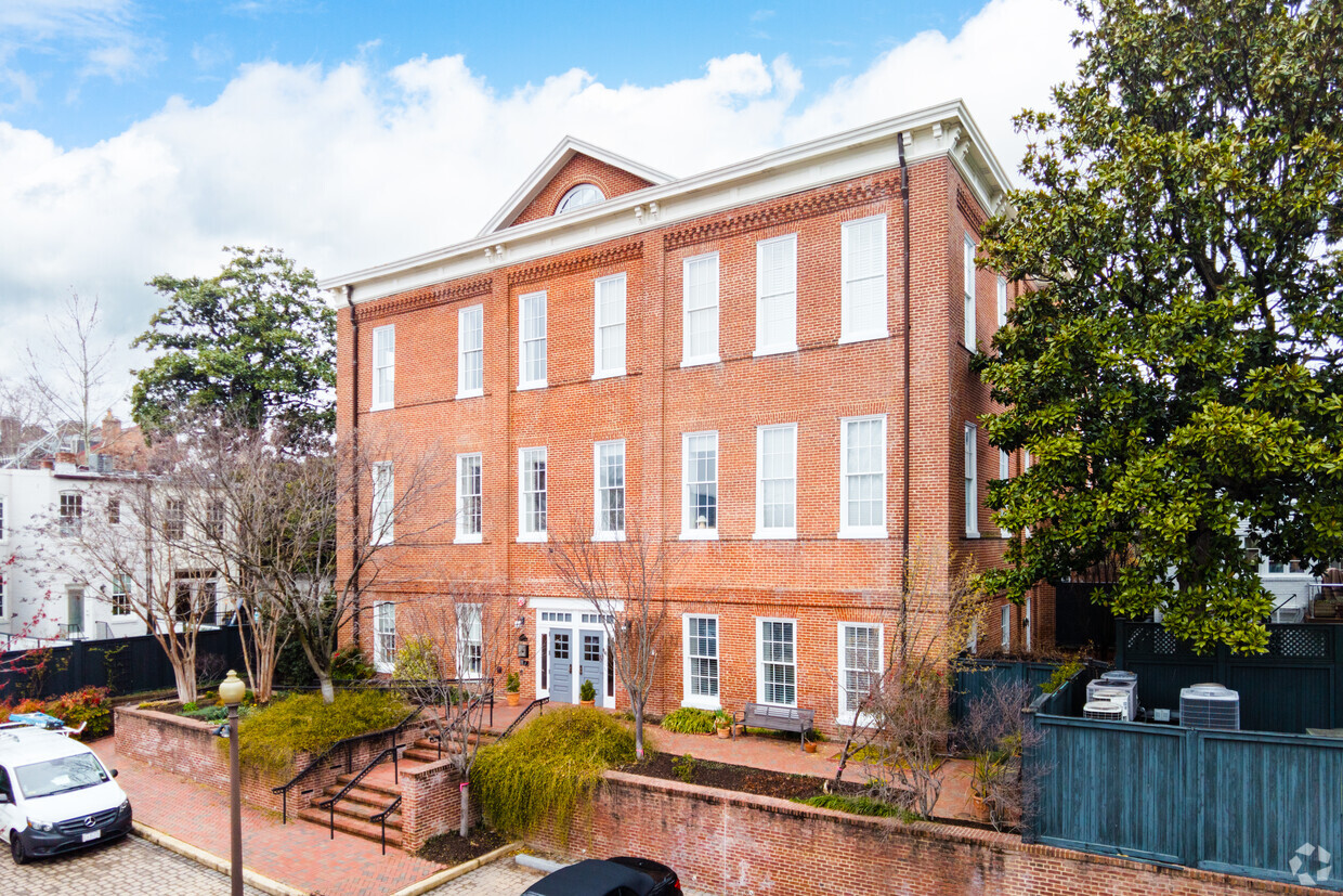 Primary Photo - Phillips School Condominium