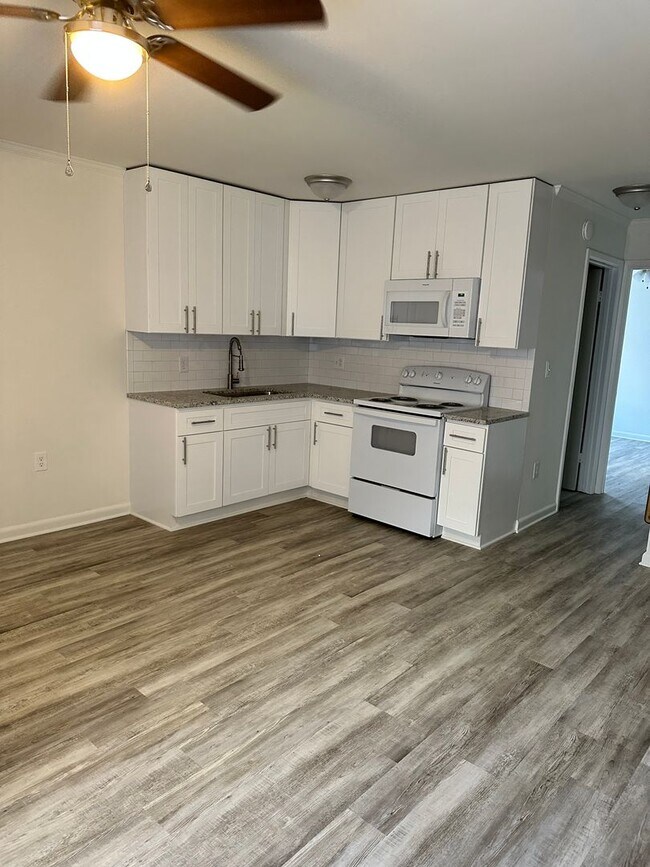 Building Photo - 908 Holden St. Apt. A