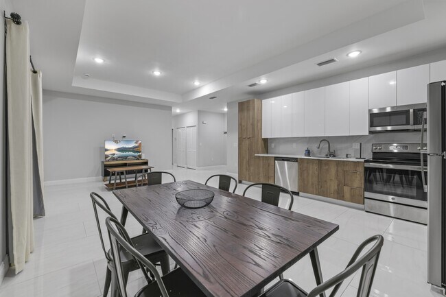 Foto del edificio - 2906 65th St W