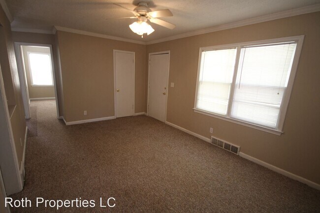 Foto del edificio - 2 br, 1 bath House - 3509 SW 8th St