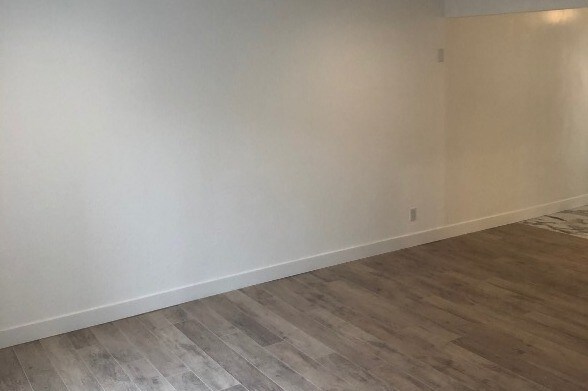Foto principal - 3316 Montrose Ave