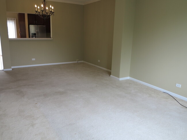 Building Photo - 409 Cary Woods Cir