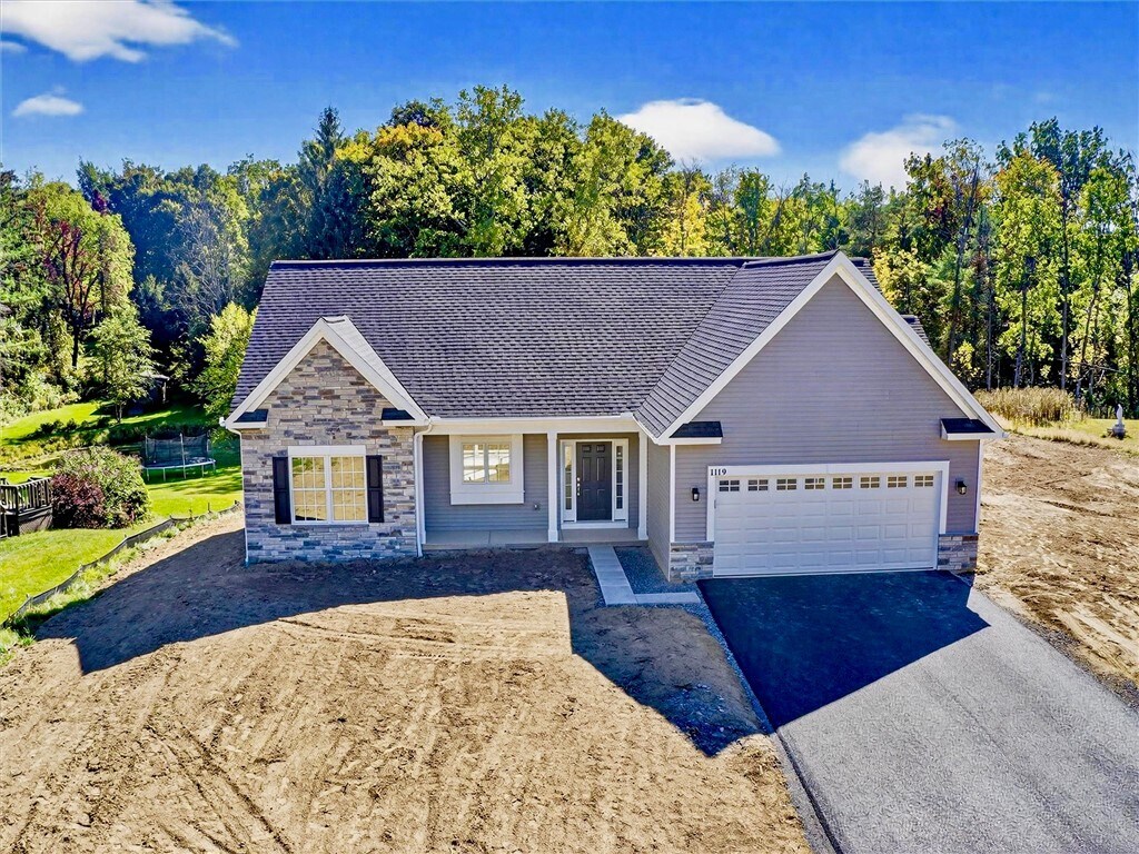 Foto principal - 1119 Wall Rd