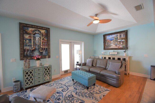 Building Photo - 108 Seychelles Ct