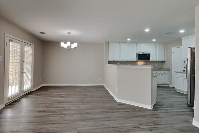 Foto del edificio - 7734 Pasture Bend Ln