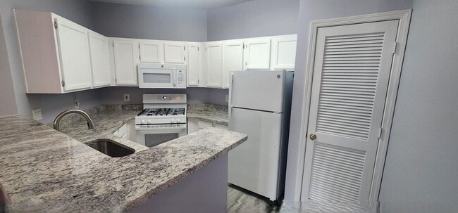 Building Photo - 4417 Fair Stone Dr
