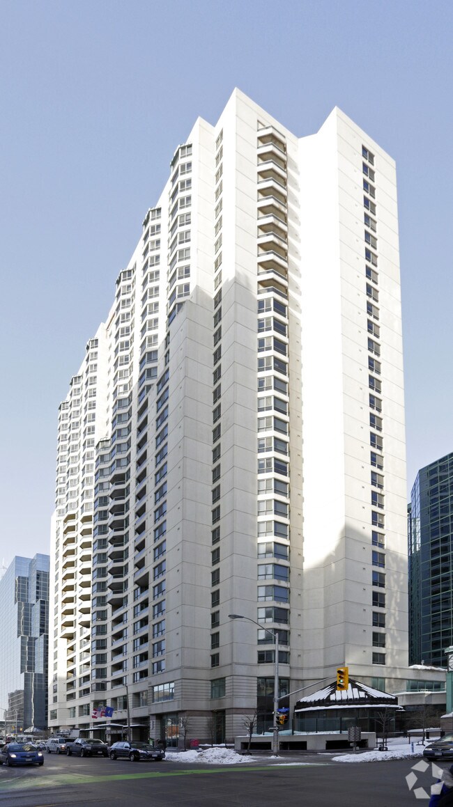 One80Five Apartments 185 Lyon St Ottawa, ON