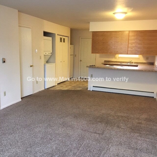 Building Photo - 103 Bacon Court 2 - Townhome in Palisade