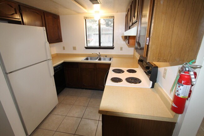 Foto del edificio - 11420 Prospect Ave NE