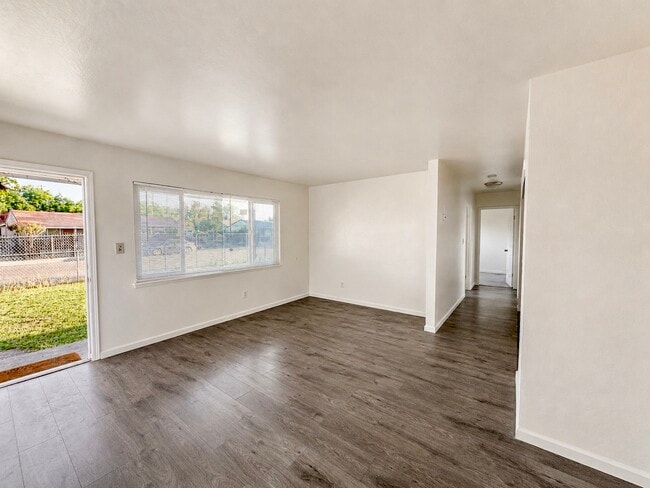 Building Photo - 7809 50th Ave
