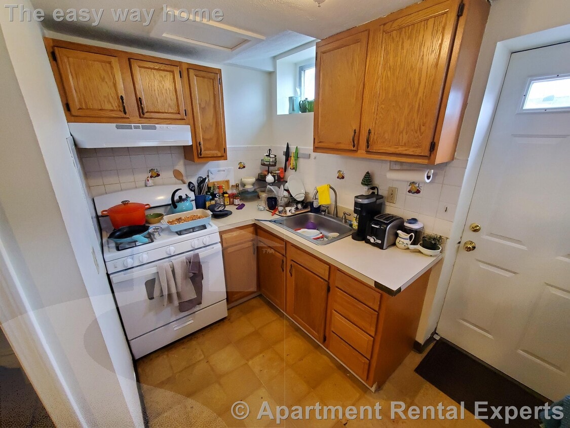 Photo - 10 Winter St Unit #1