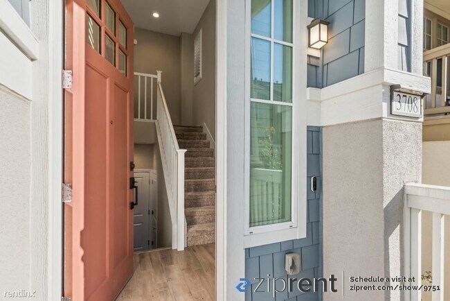 Foto del edificio - 3 br, 3.5 bath House - 3708 Pyramid Way, M...