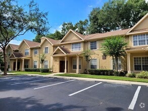 Building Photo - 824 Grand Regency Pointe