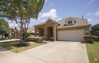 Building Photo - 6203 Brookmall Dr