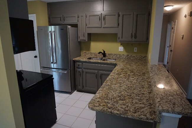 Foto del edificio - 13254 Dickens Ln