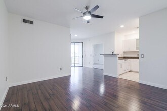 Building Photo - 6900 E Princess Dr