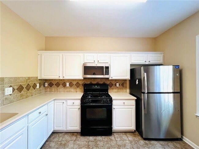 Building Photo - 2081 Merrimont Way