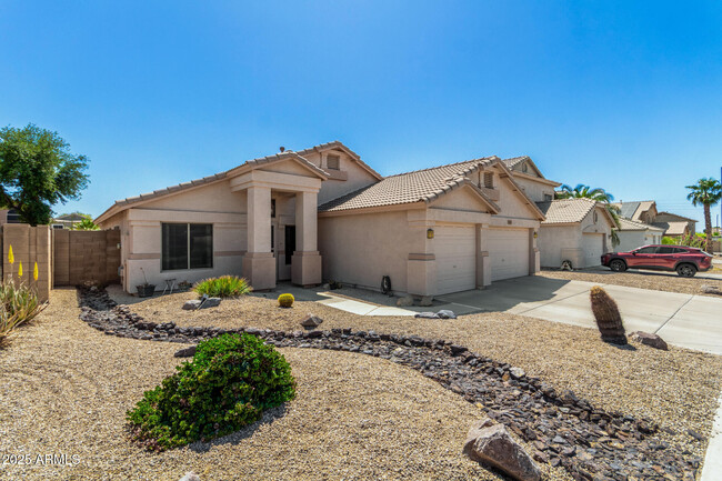 Building Photo - 6539 W Briles Rd