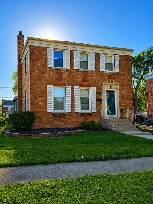 Building Photo - 1518 Cleveland Ave