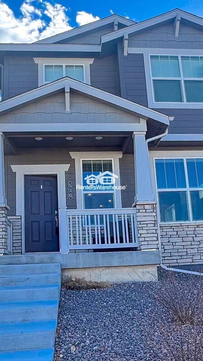 Foto del edificio - Spacious and Luxurious Home with 2 Car Garage in Bennett