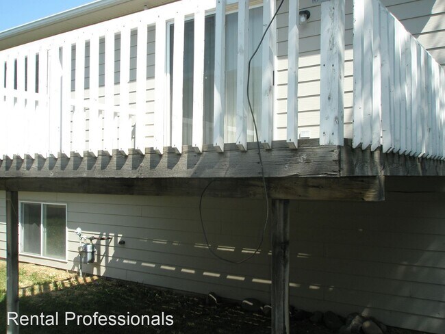 Foto del edificio - 4 br, 2 bath House - 3504 Golden Valley