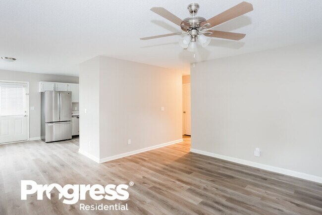 Foto del edificio - 120 White St NW
