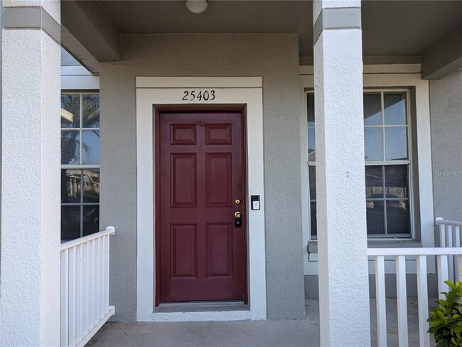 Building Photo - 25403 Saddlehorn Way