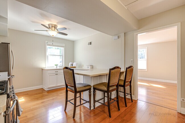 Foto del edificio - 816 E Rockland Rd