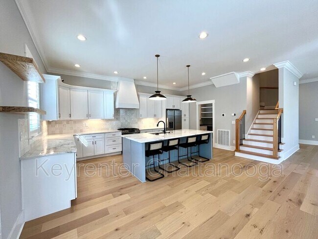 Foto del edificio - 618 E 16th St