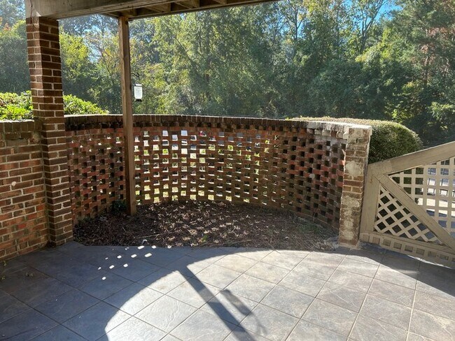 Foto del edificio - 3609 Juneau Rd