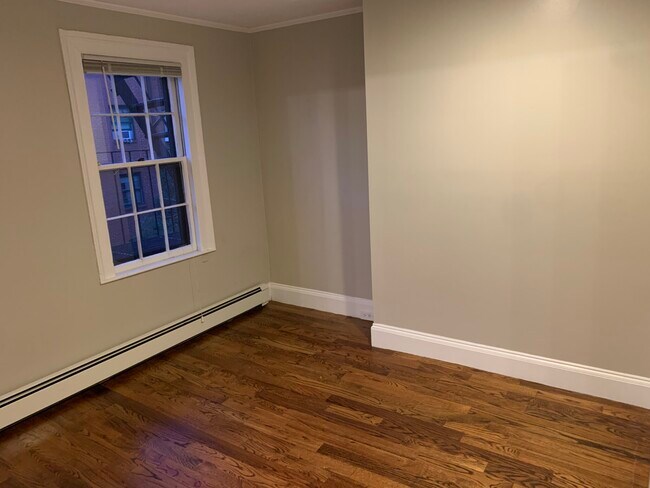 Building Photo - 26 Fayette St