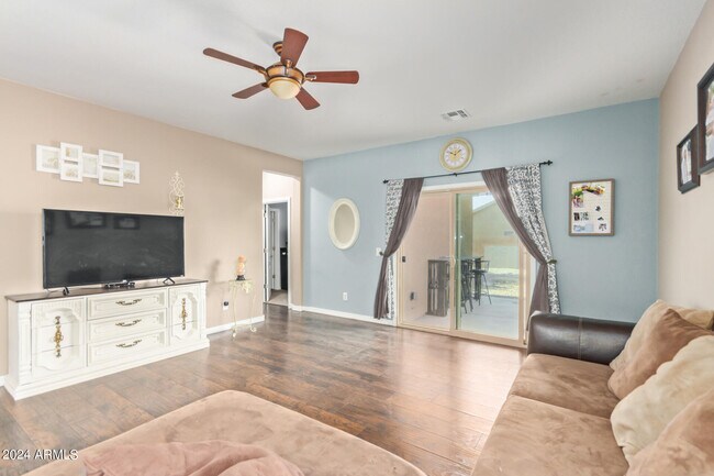 Foto del edificio - 4610 W White Canyon Rd