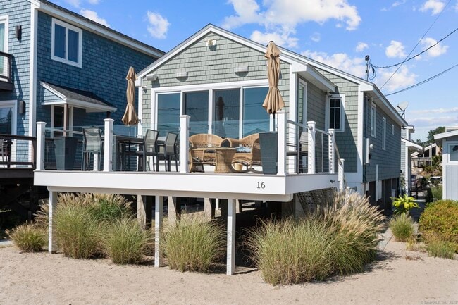 Foto del edificio - 16 Shoreline Dr