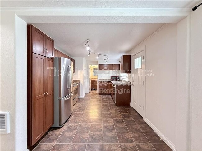 Foto del edificio - 3720 SE 14th Ave
