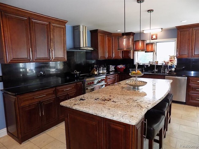 Building Photo - 4158 Cherrywood Dr