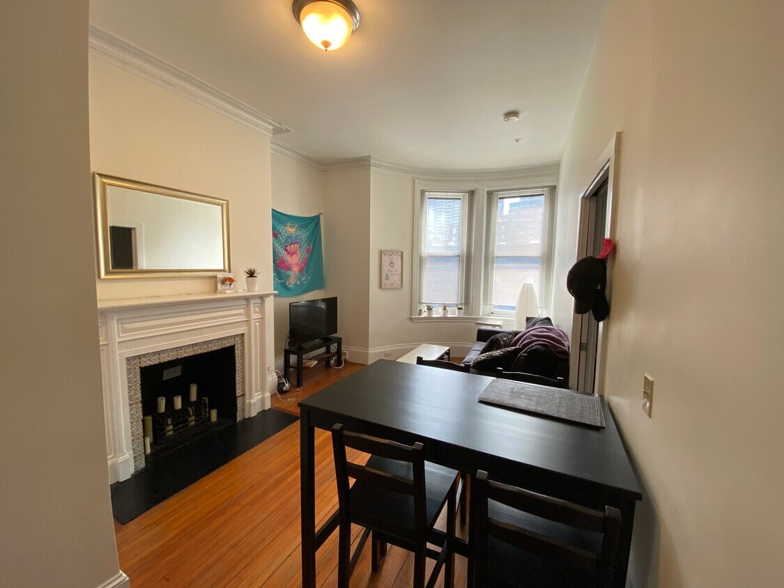 230 Commonwealth Ave, Boston, MA 02116 Condo for Rent in Boston, MA