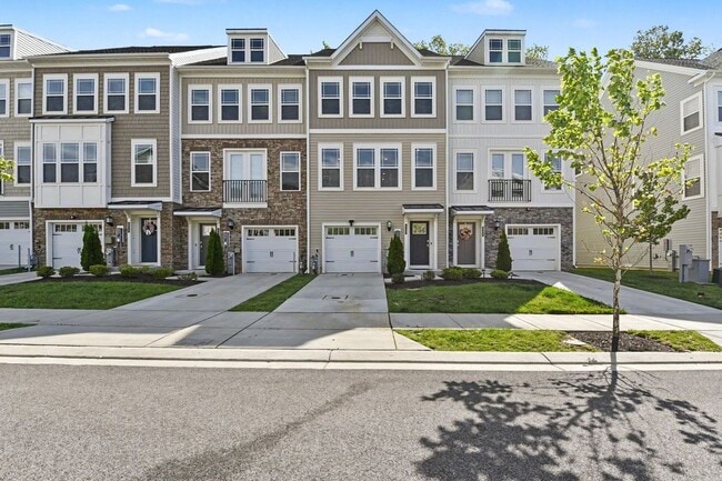 Building Photo - 238 Waterstone Rd
