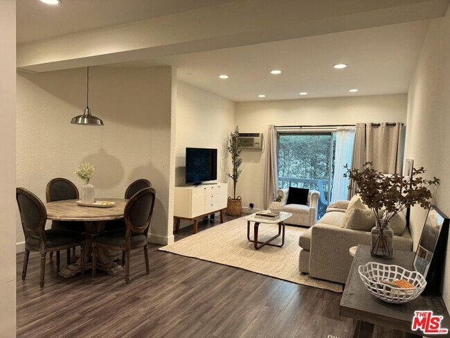 Foto del edificio - 1440 Veteran Ave