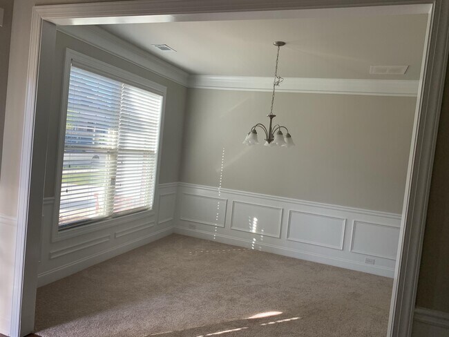 Foto del edificio - 2674 Bloom Cir