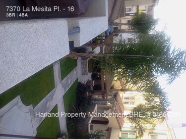 Foto del edificio - 7370 La Mesita Pl