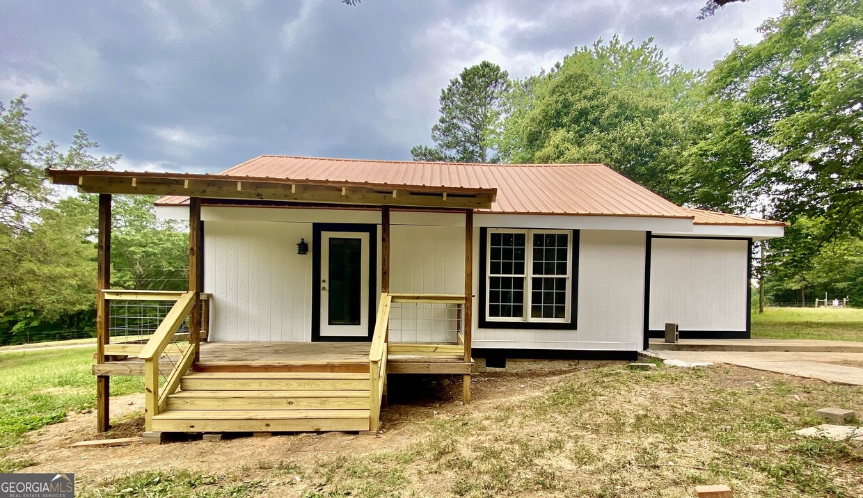 Primary Photo - 261 Dempsey Brown Rd