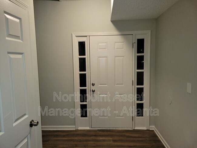 Foto del edificio - 3678 Platina Park Ct