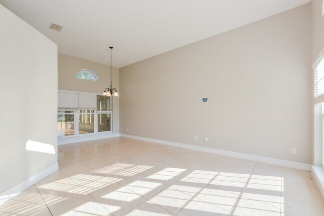 Foto del edificio - 811 Longleaf Pine Ct