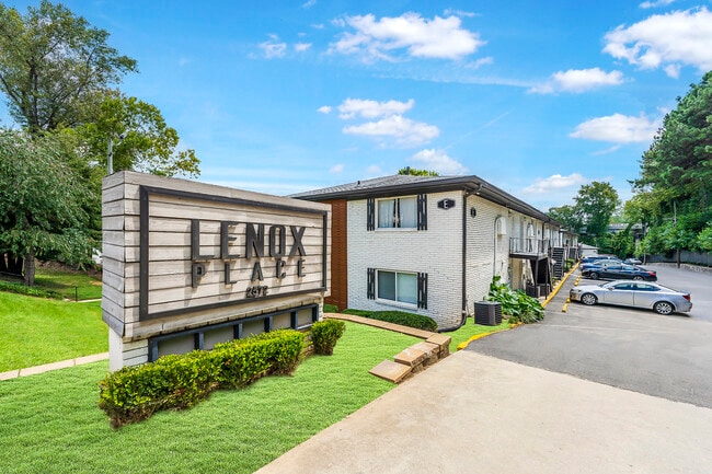 Building Photo - Lenox Place